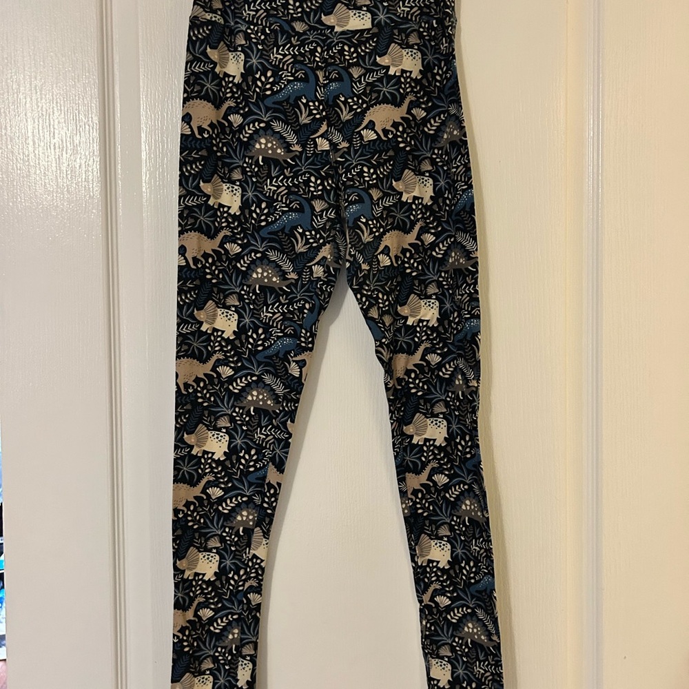 5 for $15 EUC Blue/Cream/Taupe Dinosaur Leggings OS
